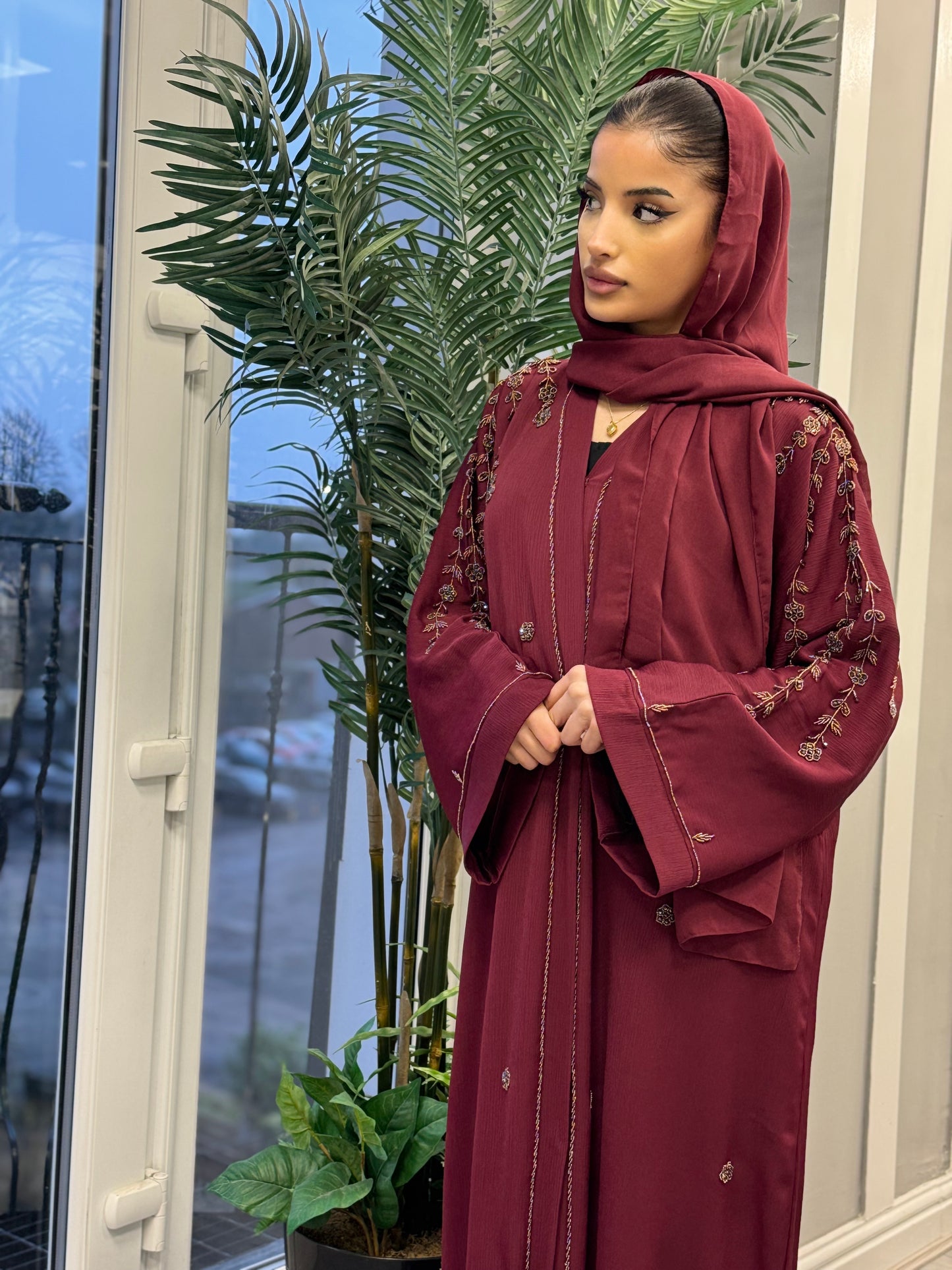 The Laylati Abaya (Maroon)