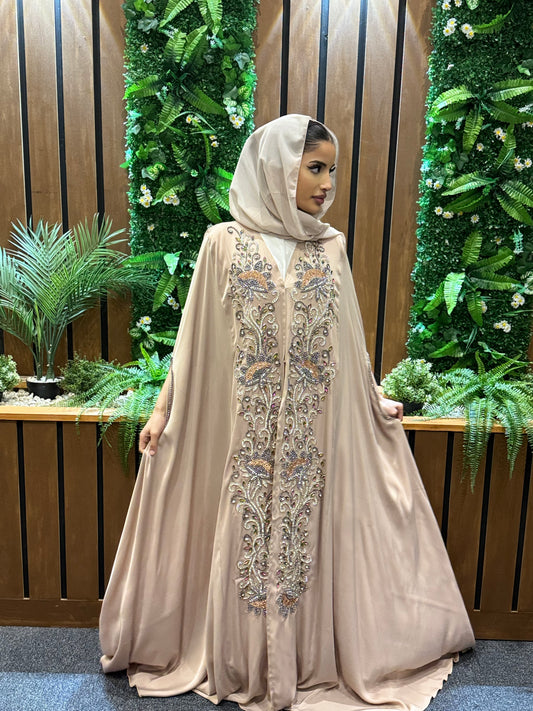 Khaleeji Abaya with Crystal Embellishments | Hishma