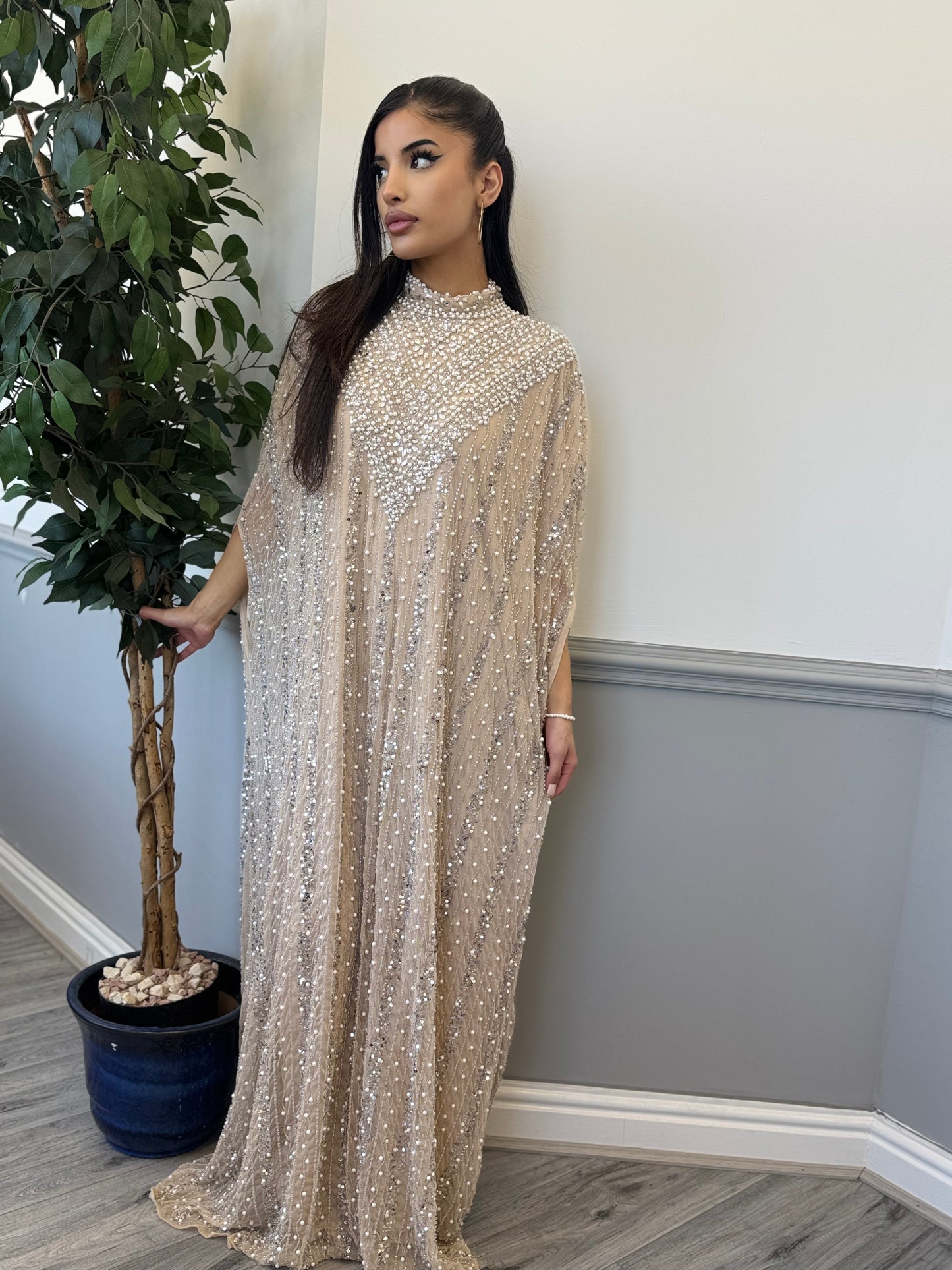 The Aila Cape (Beige)