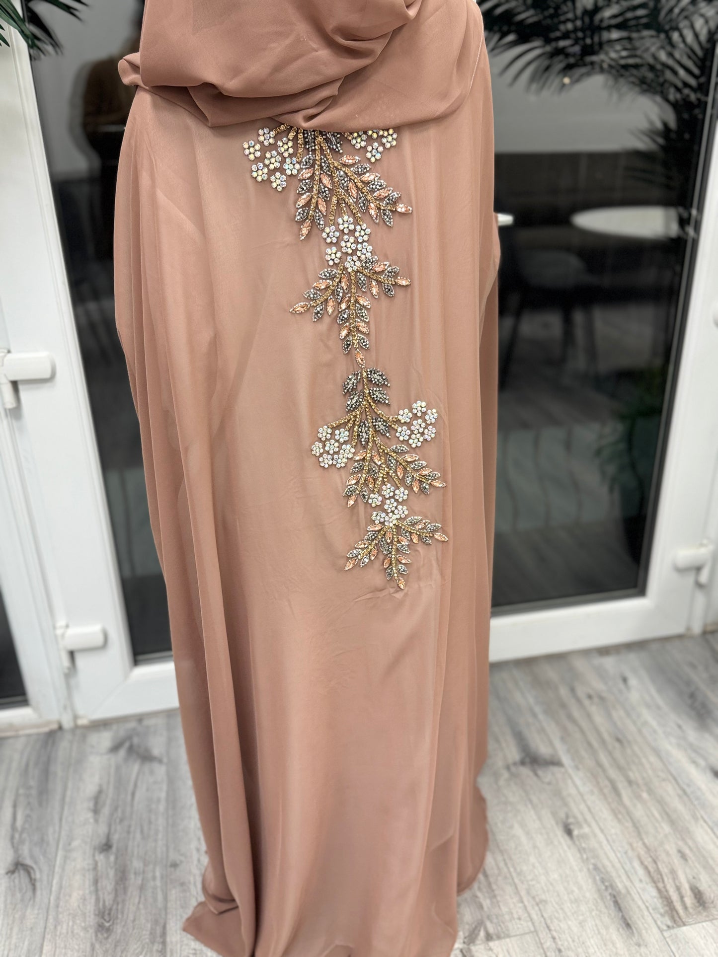 The Farah Abaya