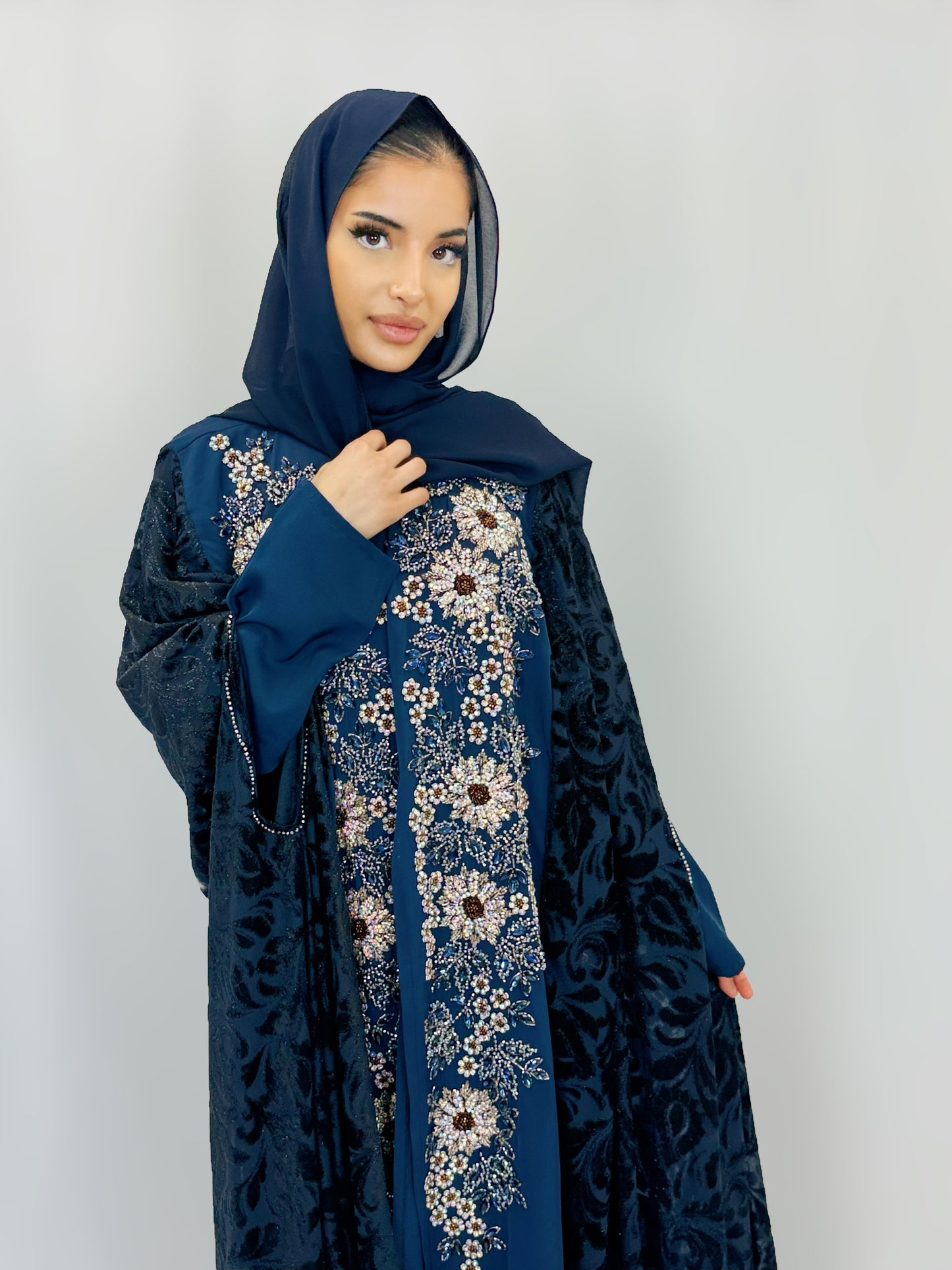 The Tamana Abaya