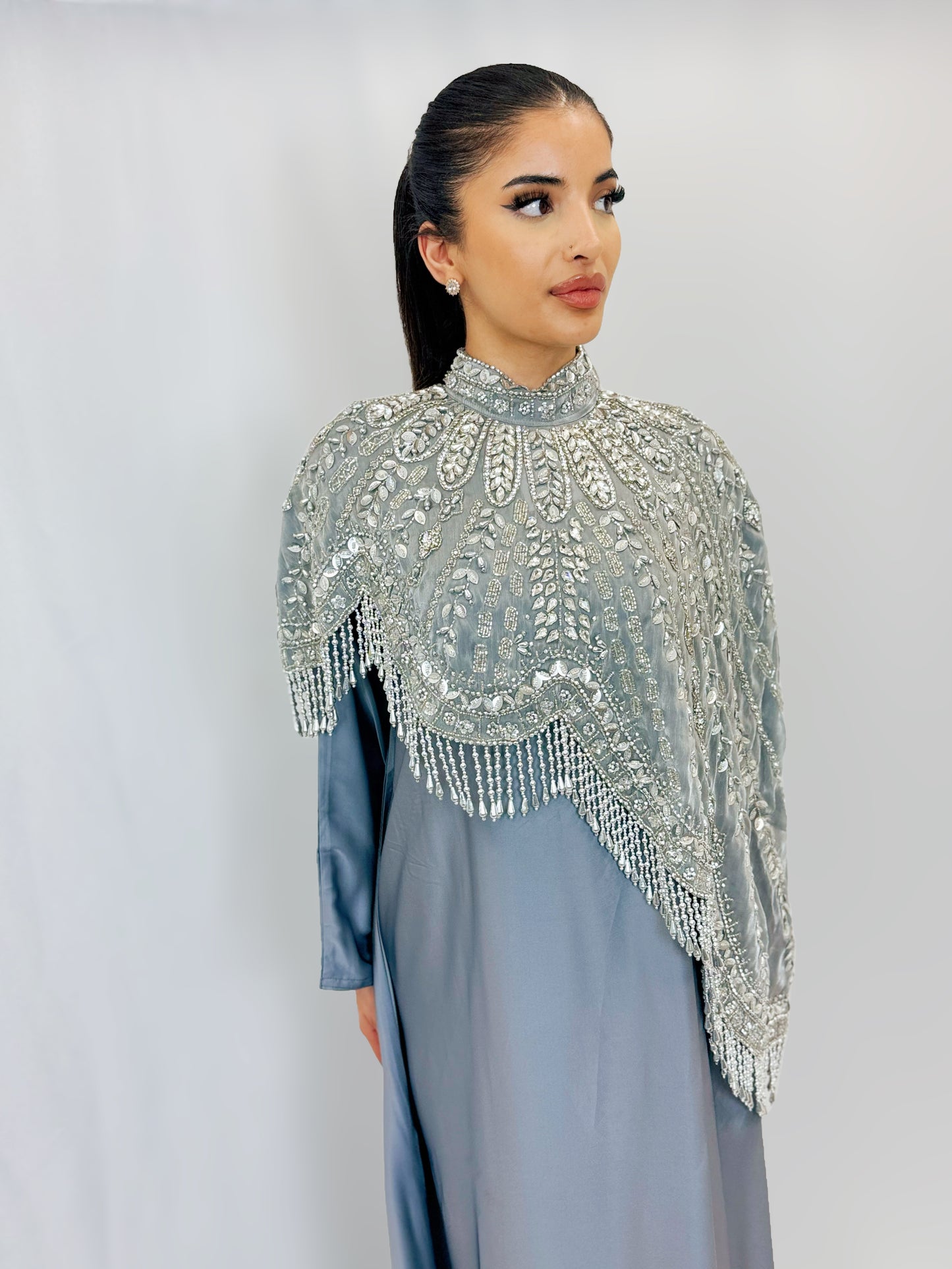 The Irha Cape (Grey)