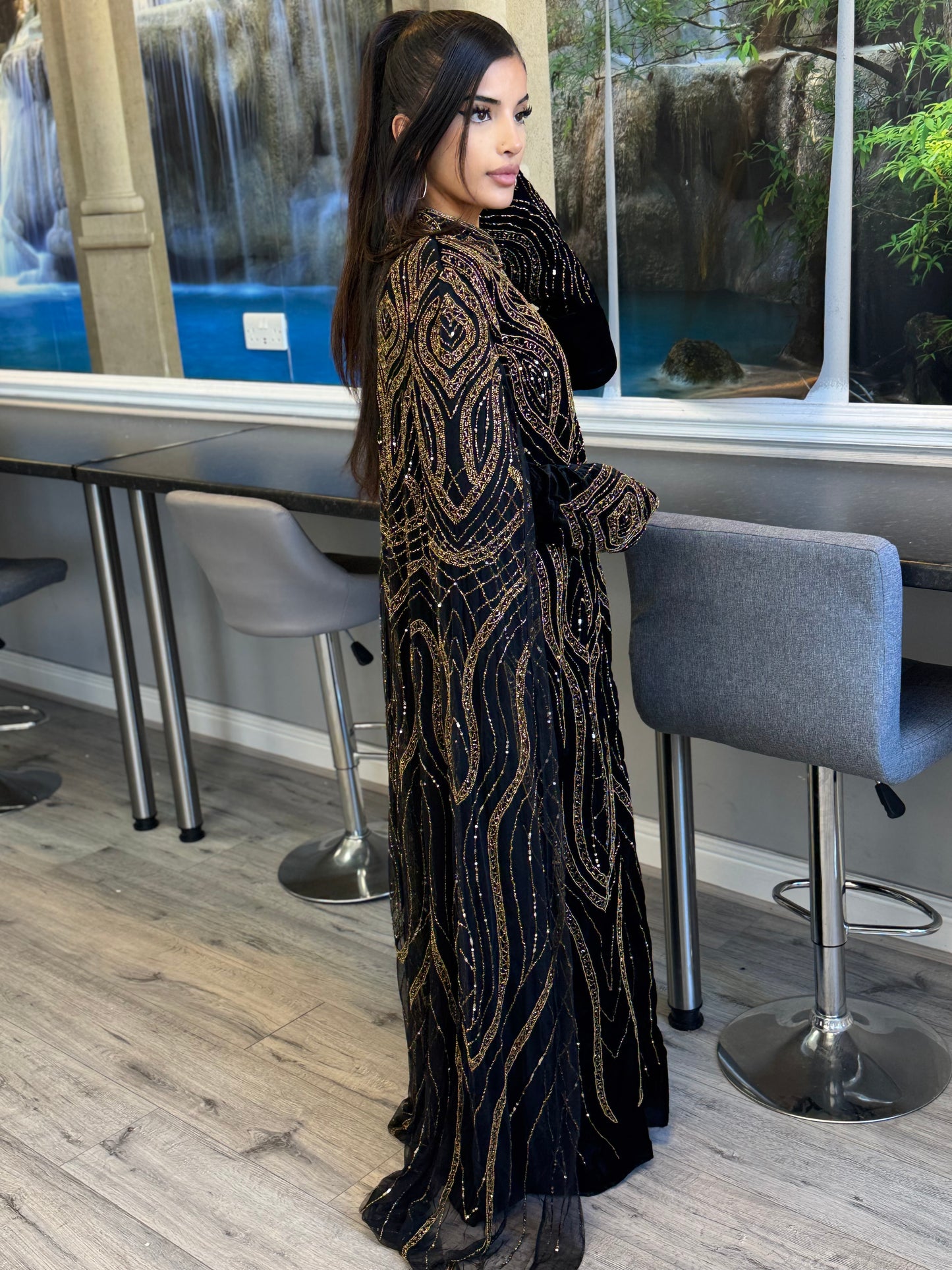 The Almirah Abaya Gold (velvet sleeves)