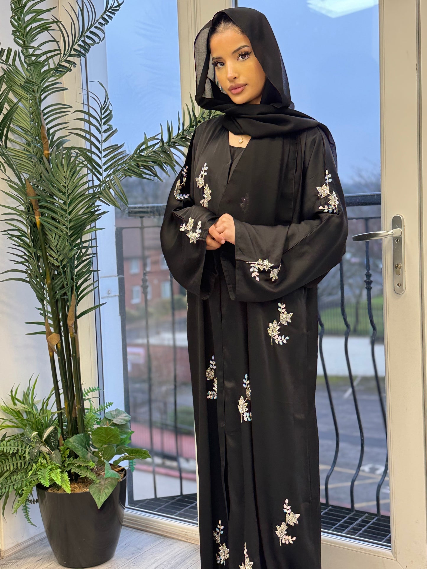 The Elle Abaya