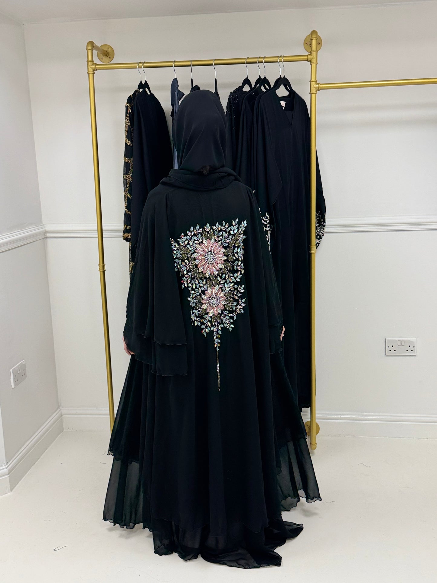 The Alisha Abaya