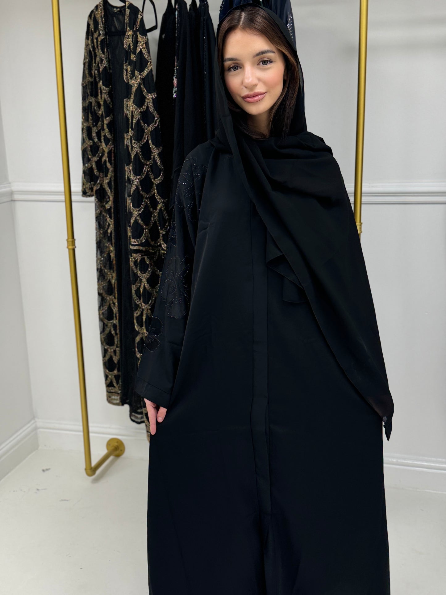 The Lola Abaya