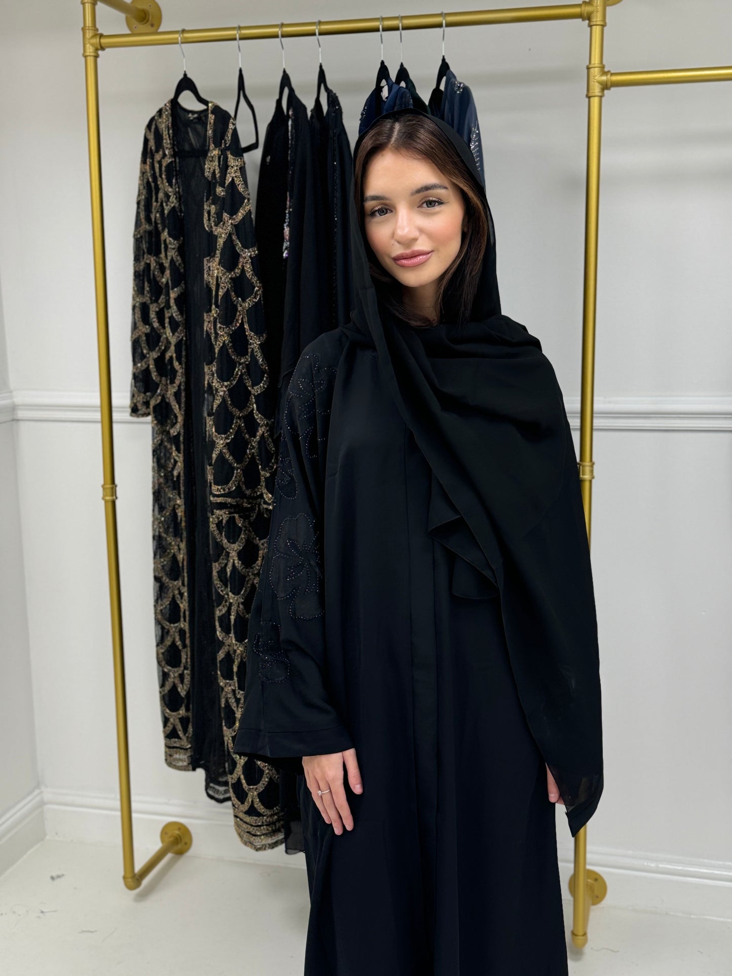 The Lola Abaya