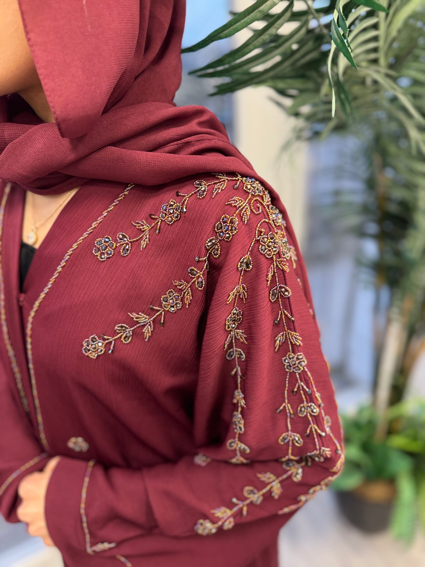 The Laylati Abaya (Maroon)
