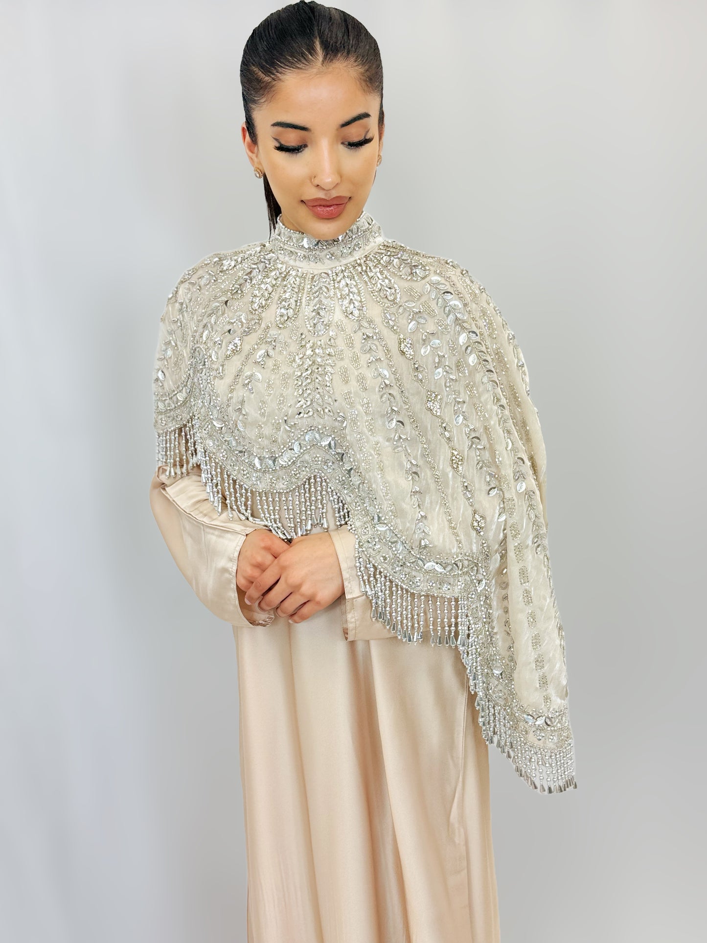 The Irha Cape (Ivory)