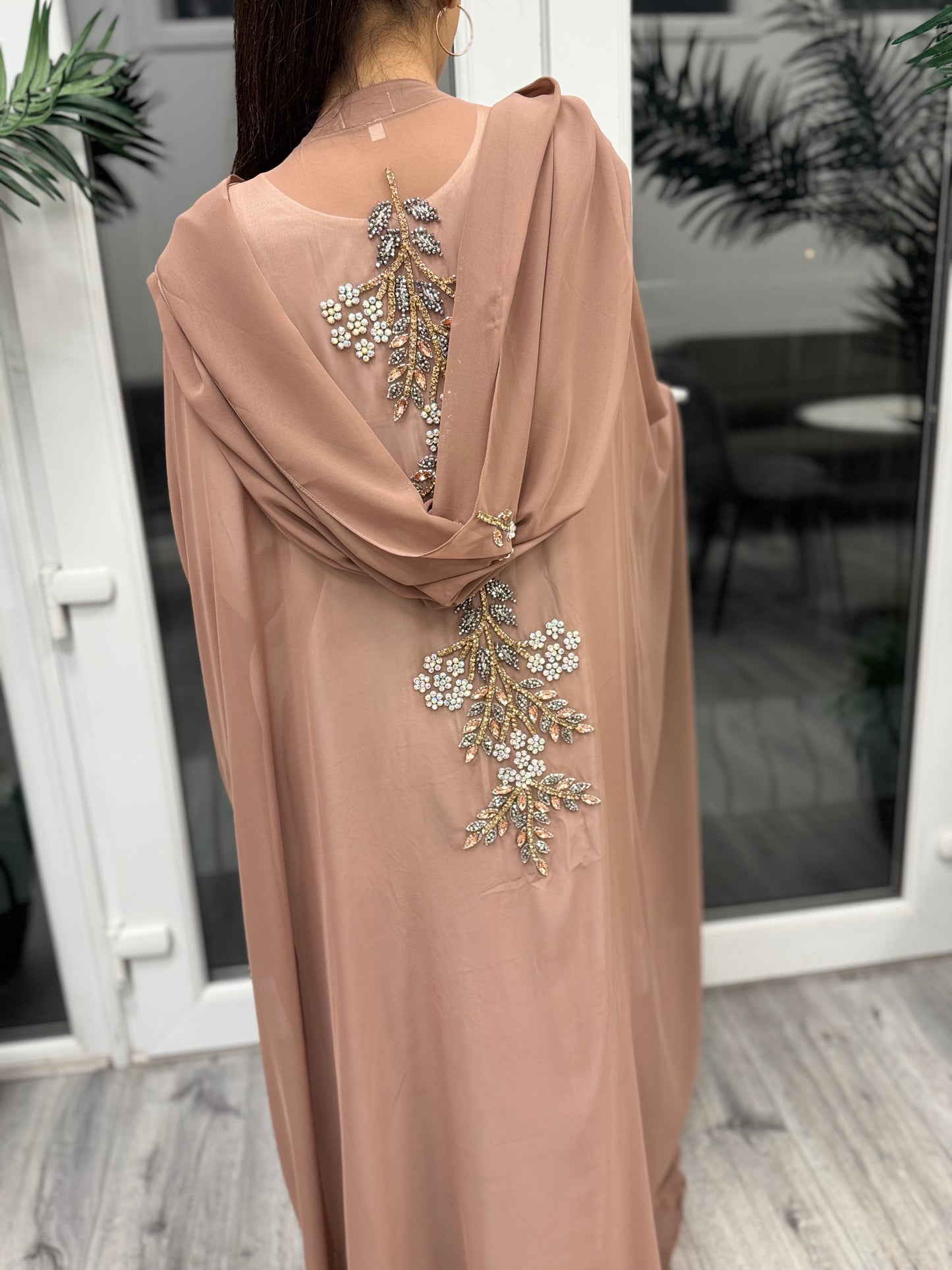 The Farah Abaya
