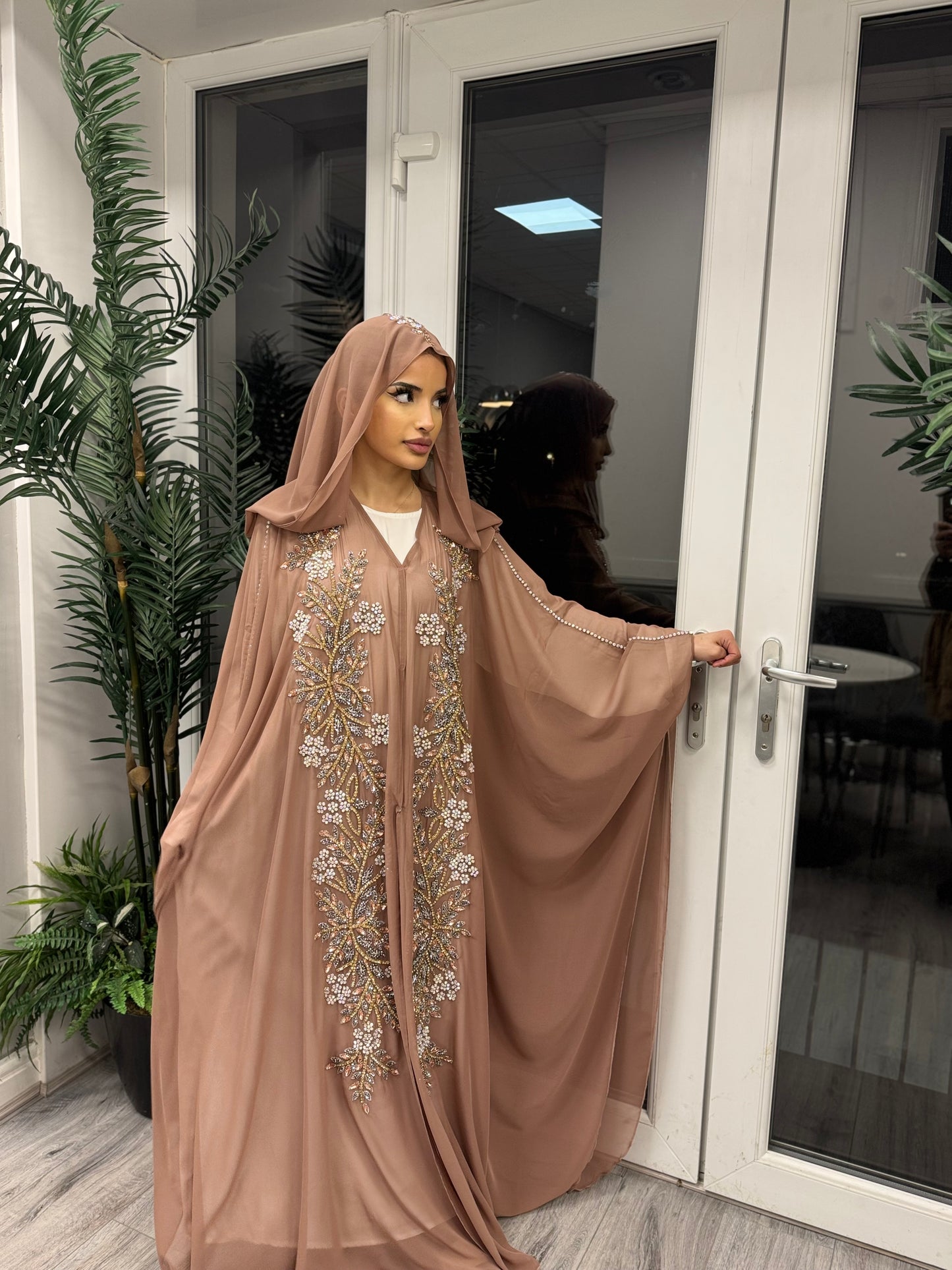 The Farah Abaya