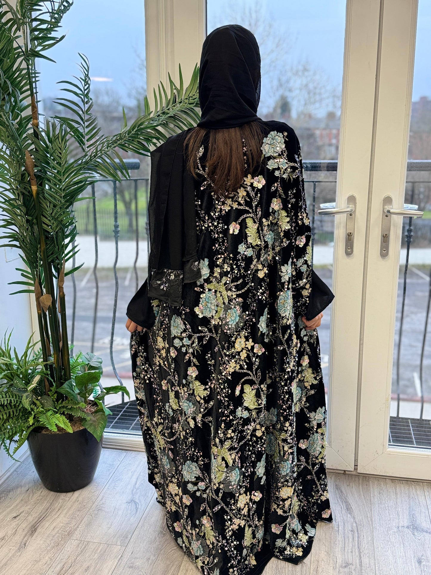 The Asma Abaya (Velvet)