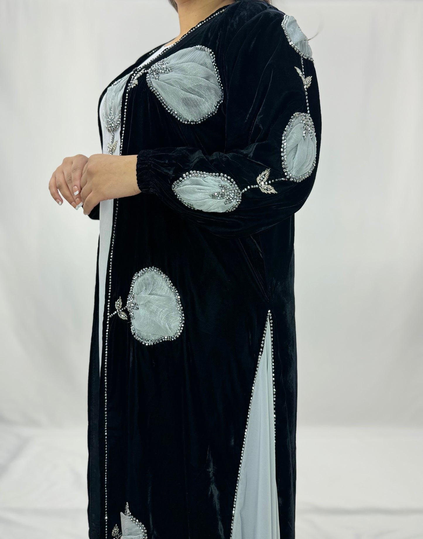 The Naila Abaya