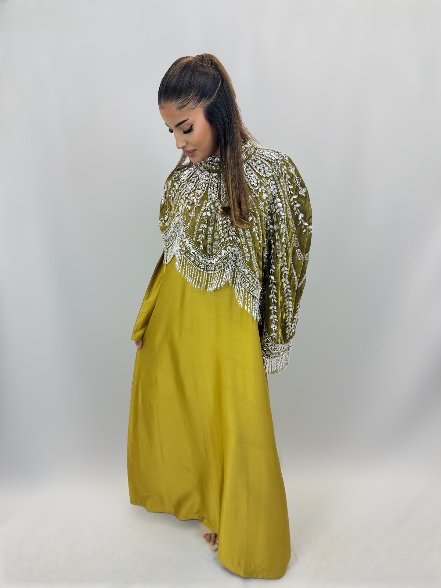 The Irha Cape (Lime)