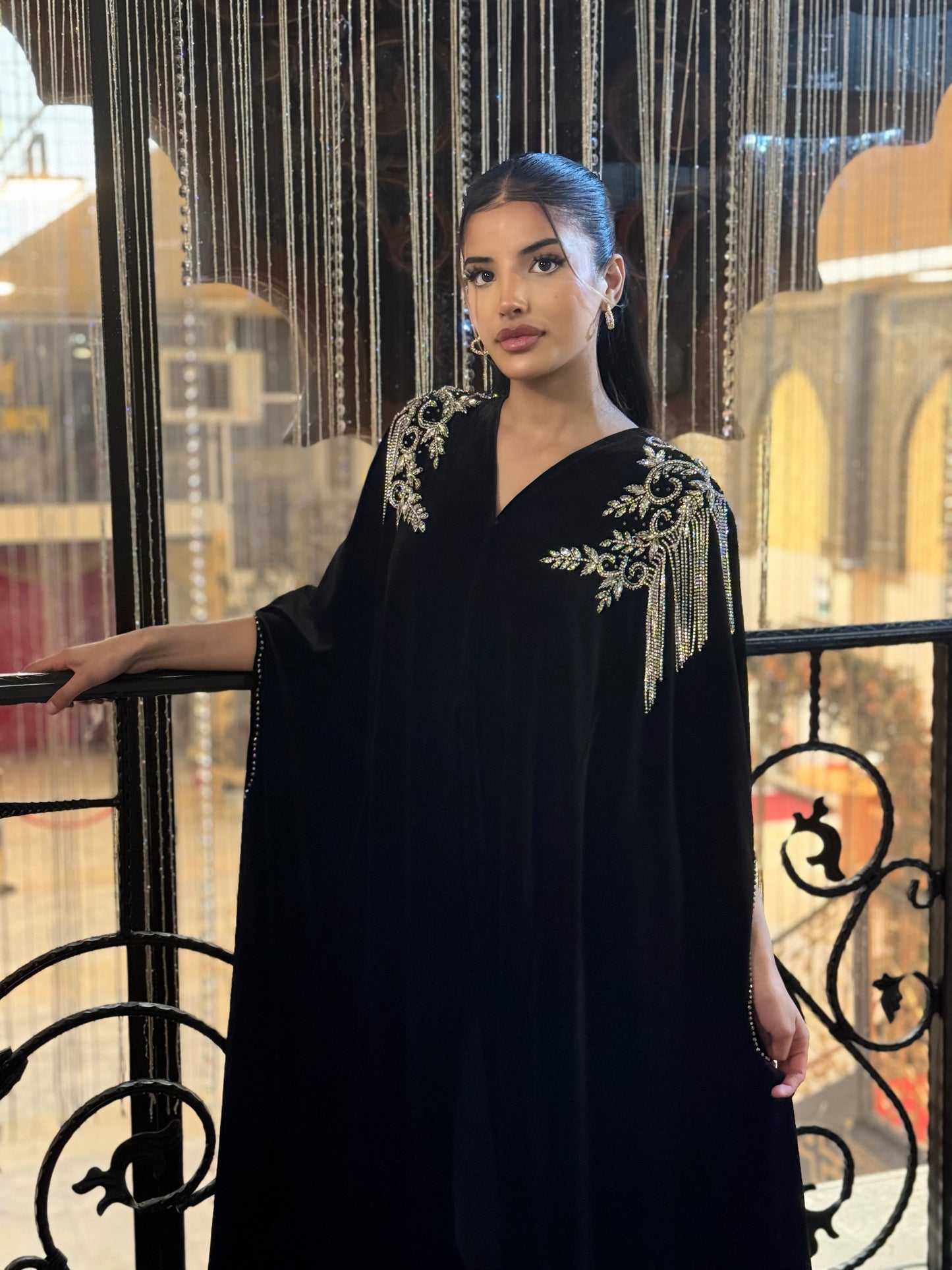 The Maira Abaya (Black)