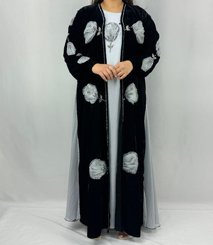 The Naila Abaya