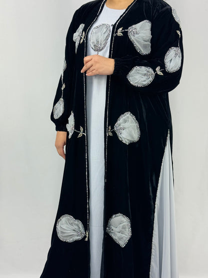 The Naila Abaya