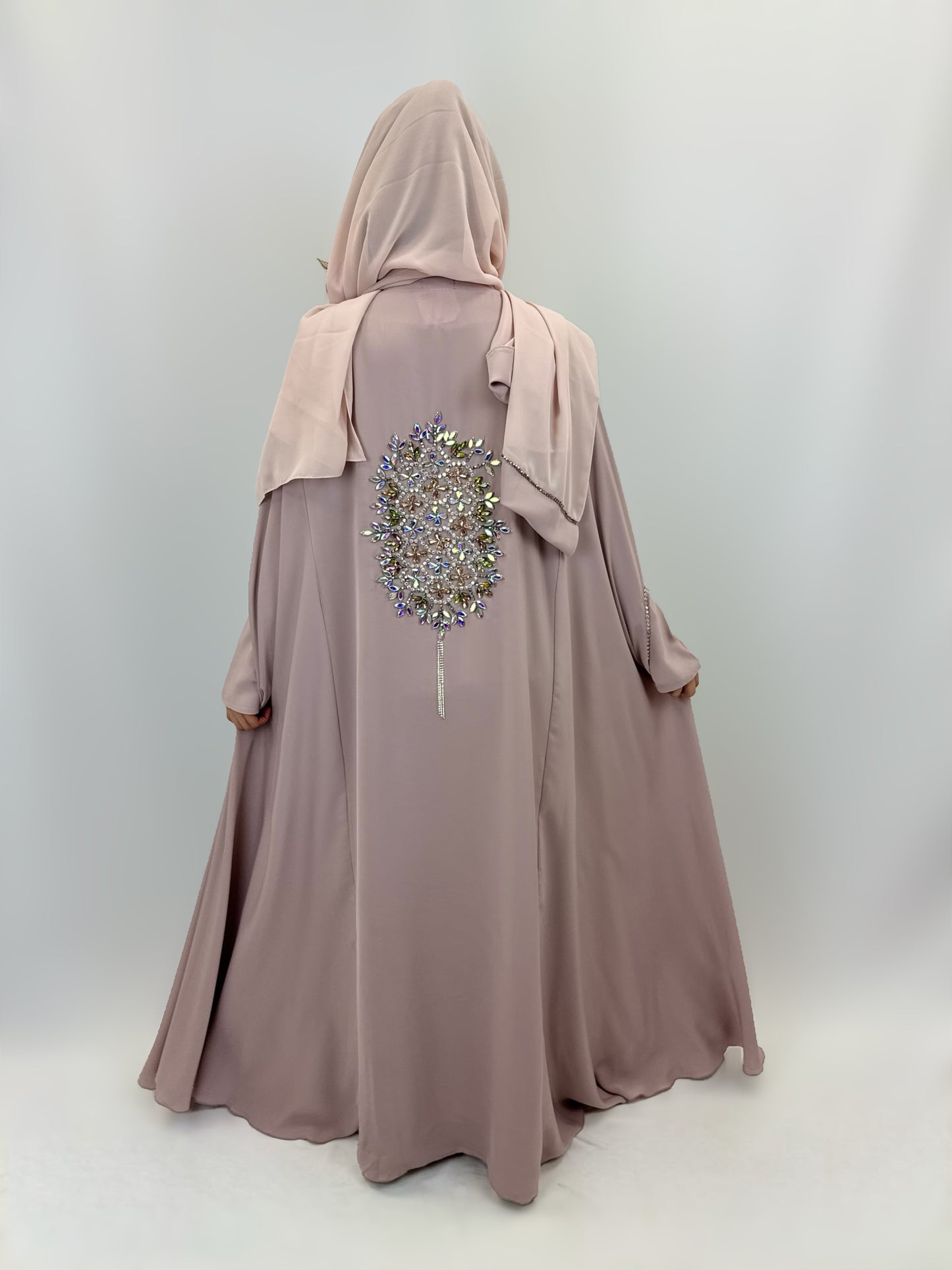 The Sumbal Abaya