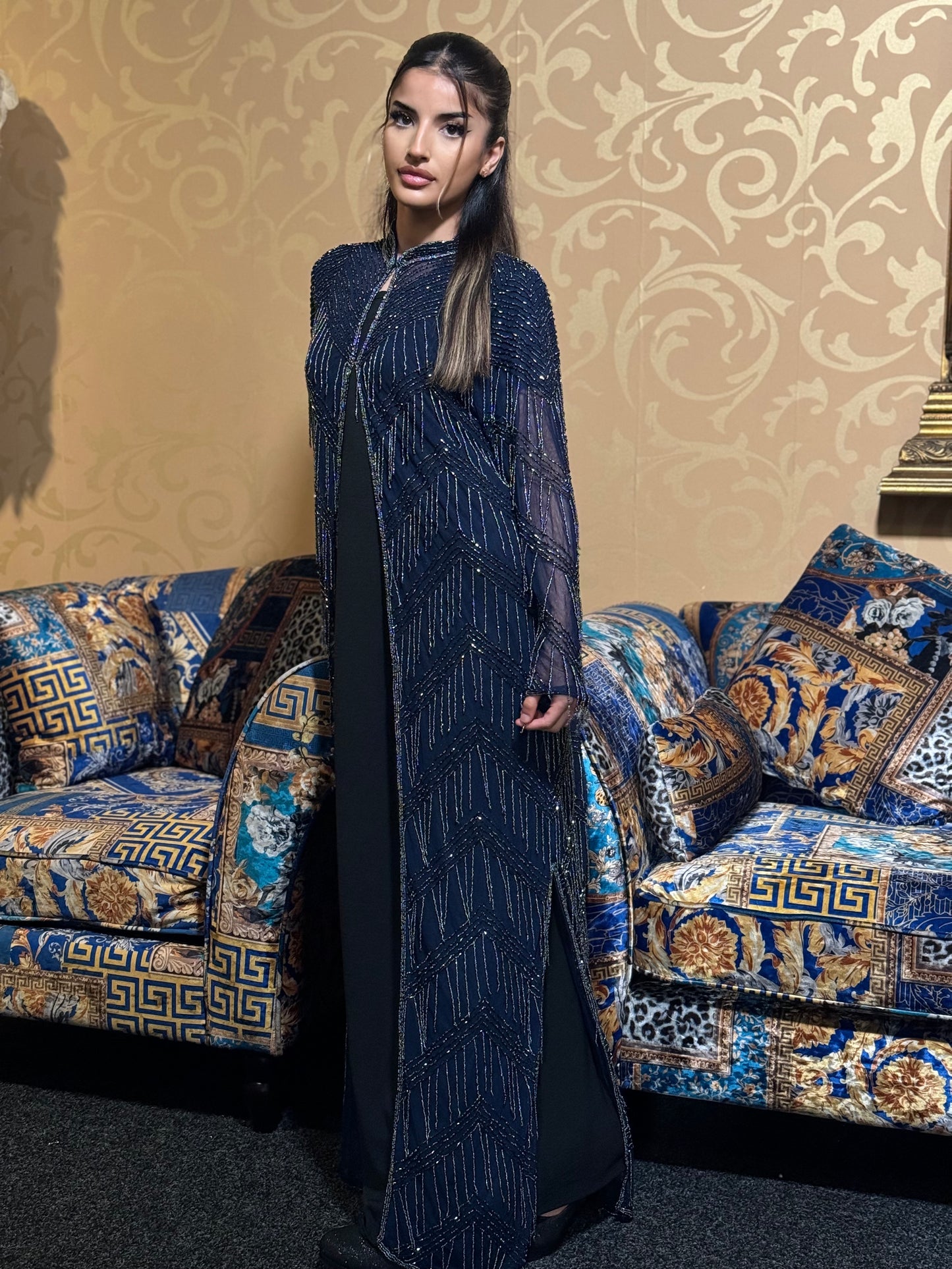 The Wajiha Abaya (navy/navy)