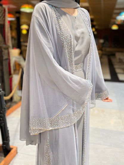 The Yamnah Abaya