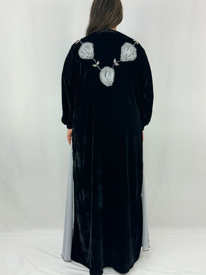 The Naila Abaya