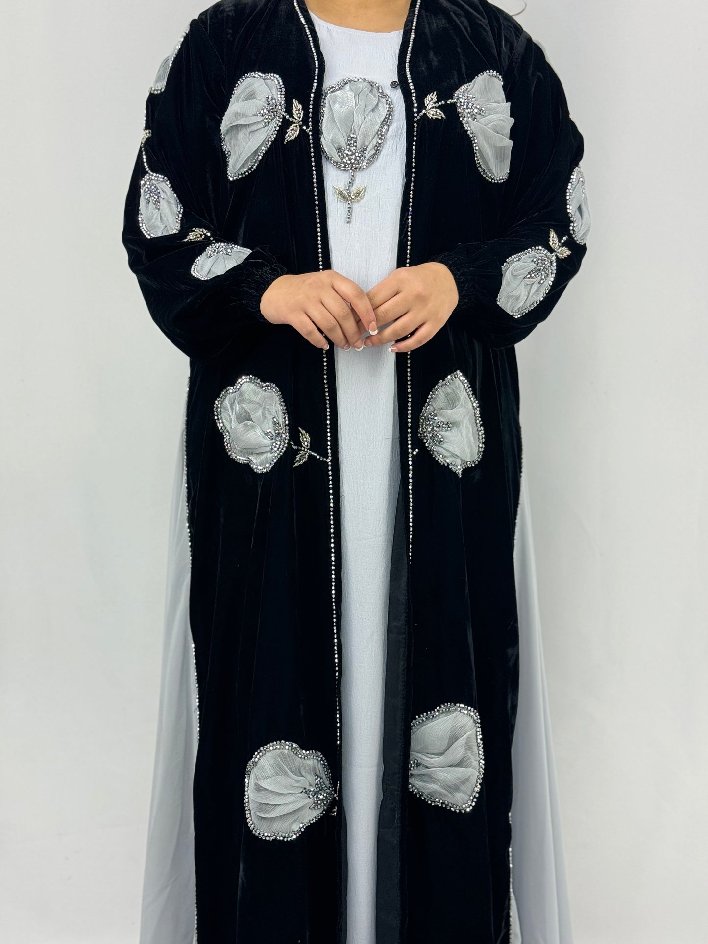 The Naila Abaya