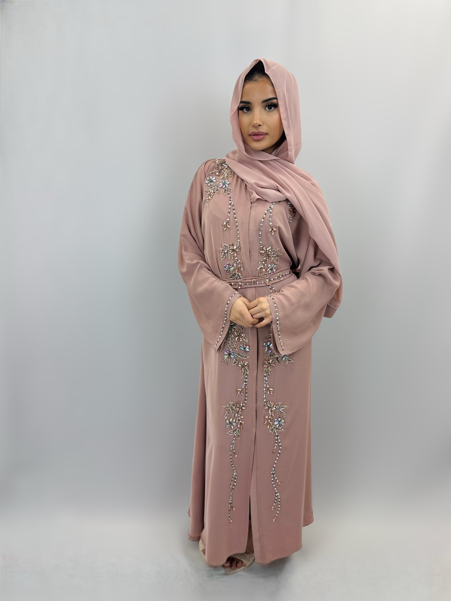 Nyla Abaya