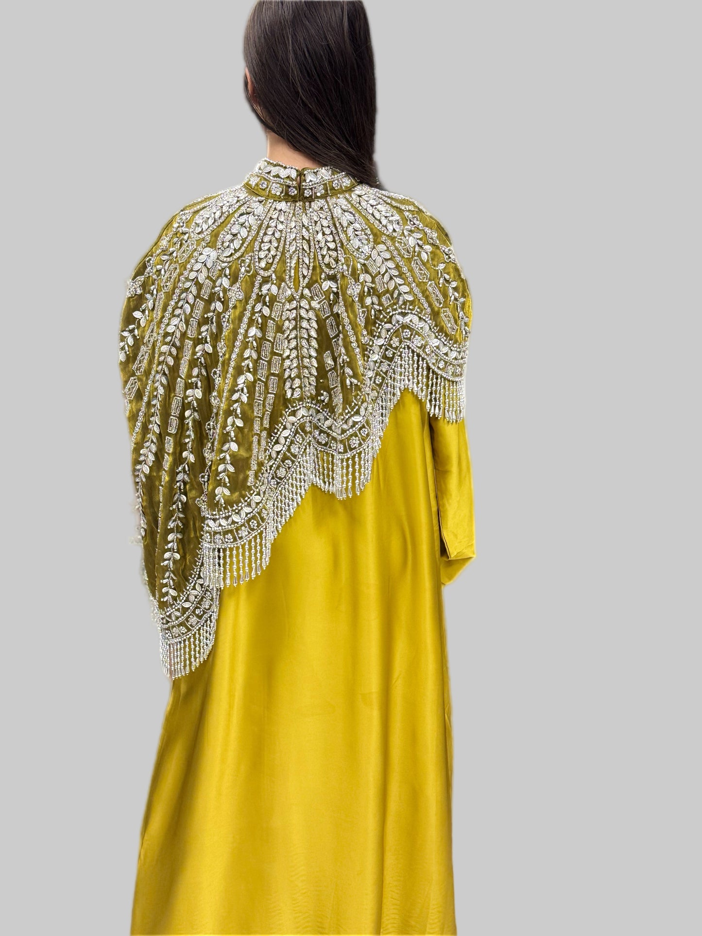 The Irha Cape (Lime)